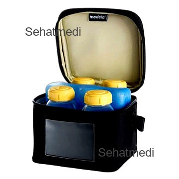 Medela 4 Breast Milk Bottles with Cooler Bag